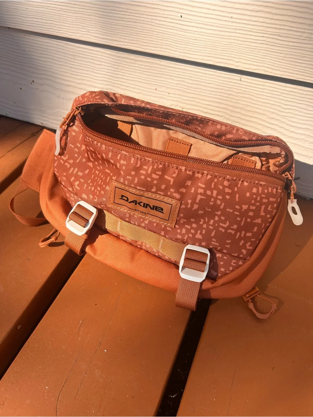 Dakine Rust Orange Waist Pack